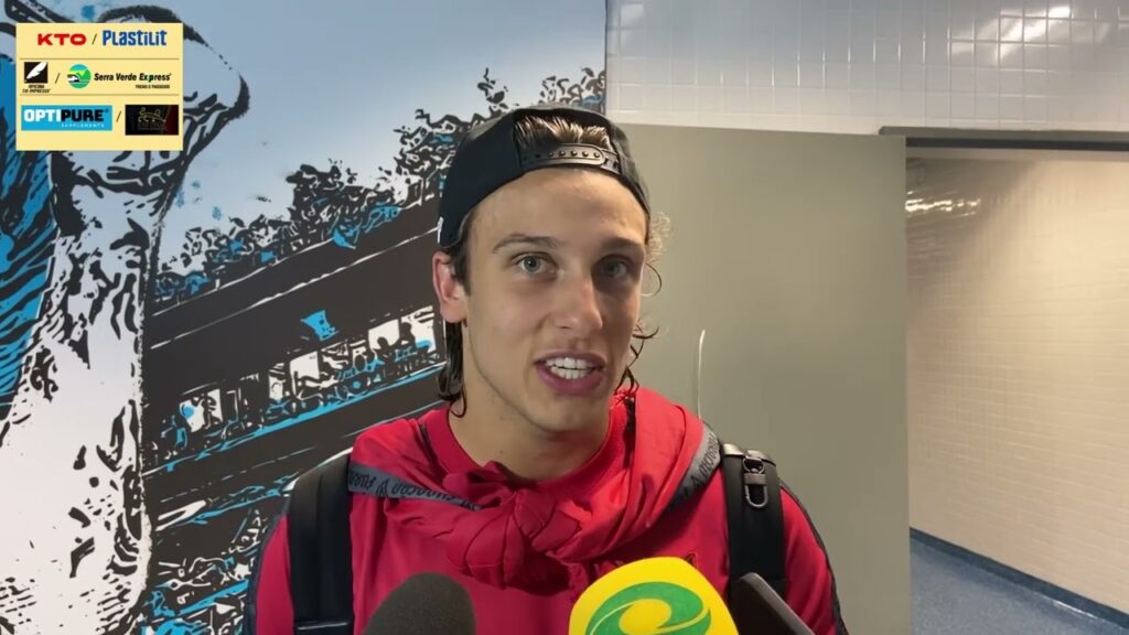 CANOBBIO CONTA COMO FOI PEGAR CARONA COM O VOO DA SELEÇÃO BRASILEIRA - 19/10/2023