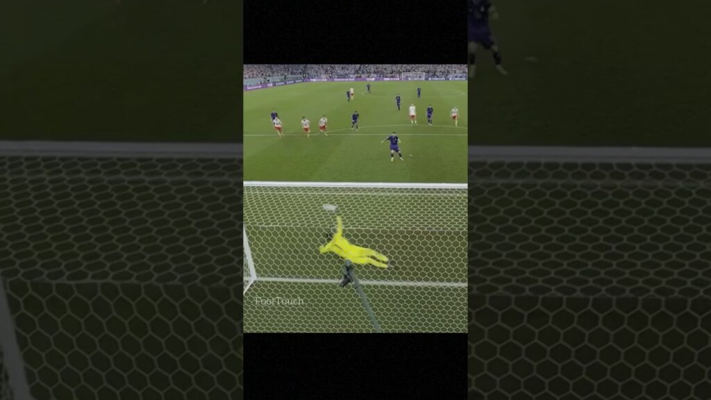 Incredible penalty saves🧤🤩 Martinez vs Szczesny vs Donnaruma vs Livakovic