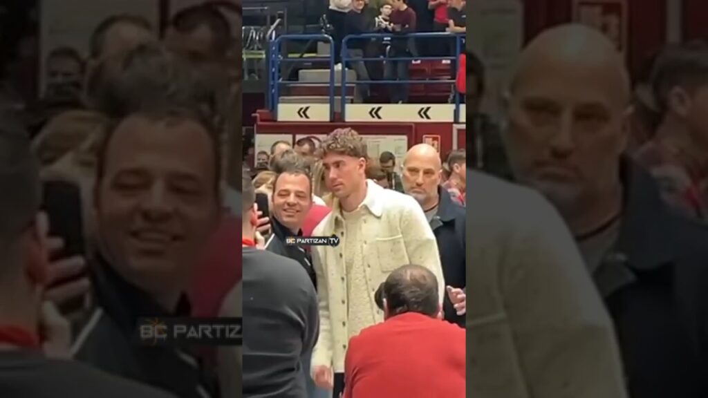 Dušan Vlahović uz košarkaše Partizana u Milanu! Olimpija Milano - Partizan Mozzart Bet