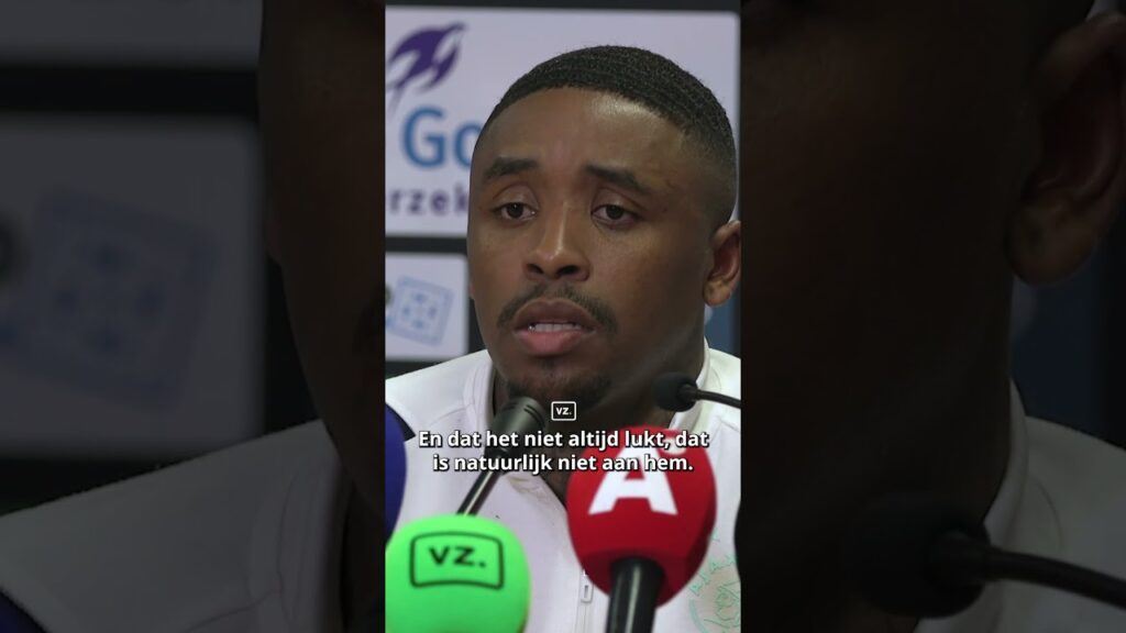 Steven Bergwijn spreekt zich uit over zijn trainer bij Ajax! #bergwijn #vantschip #ajax