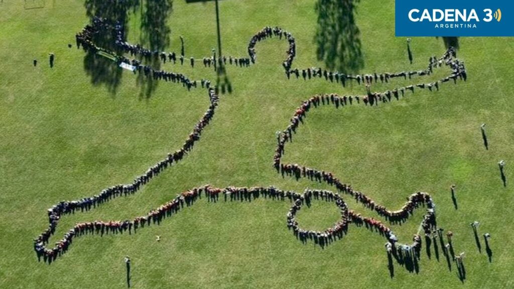 En Río Tercero recrearon la atajada del "Dibu" Martínez | Cadena 3 Argentina