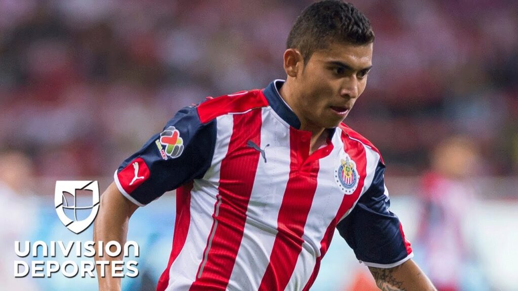Orbelín Pineda: el comandante del mediocampo de las Chivas