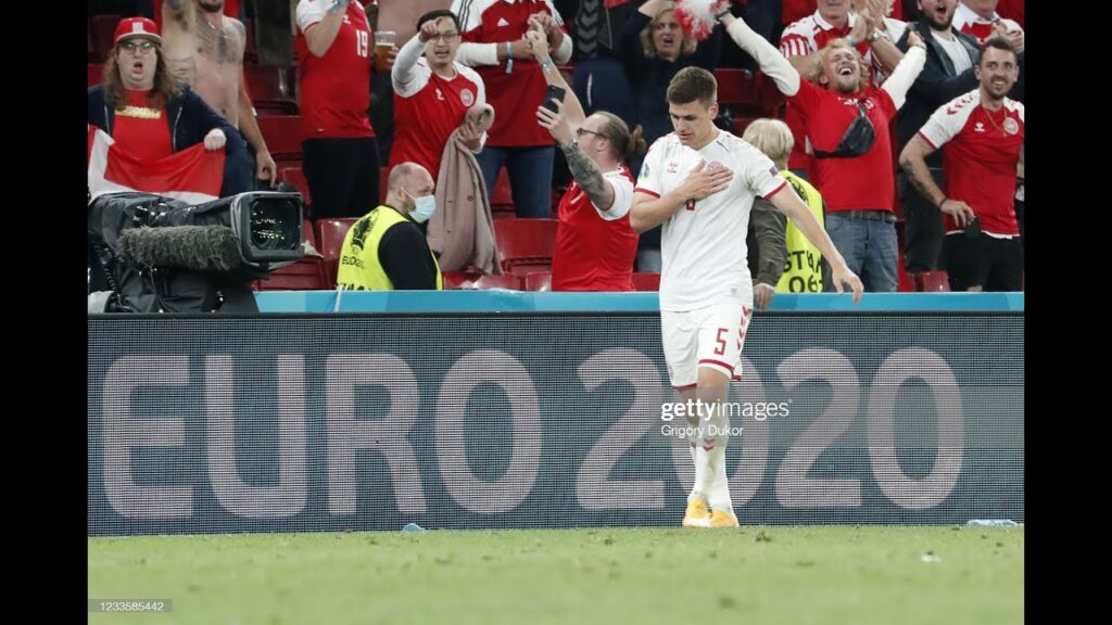 Joakim Mæhle Goal Wales vs Denmark 0-3
