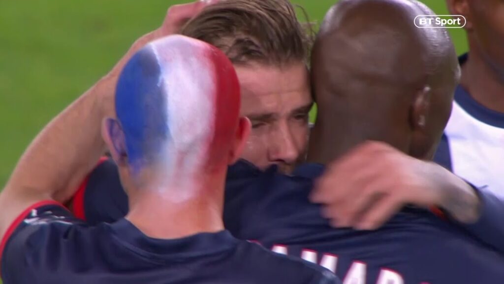 So emotional! David Beckham's final minutes as a professional footballer