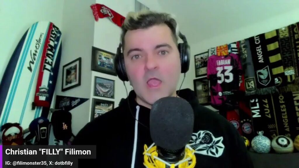 Soccer in 60 with Marco Fabian!