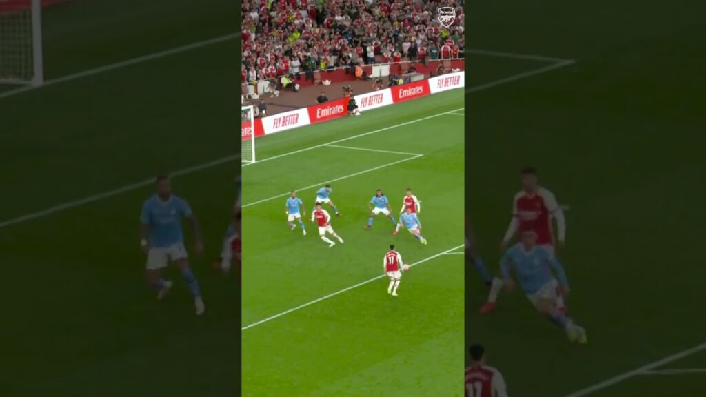 GABRIEL MARTINELLI SCORES LATE WINNER AGAINST MANCHESTER CITY 🙌