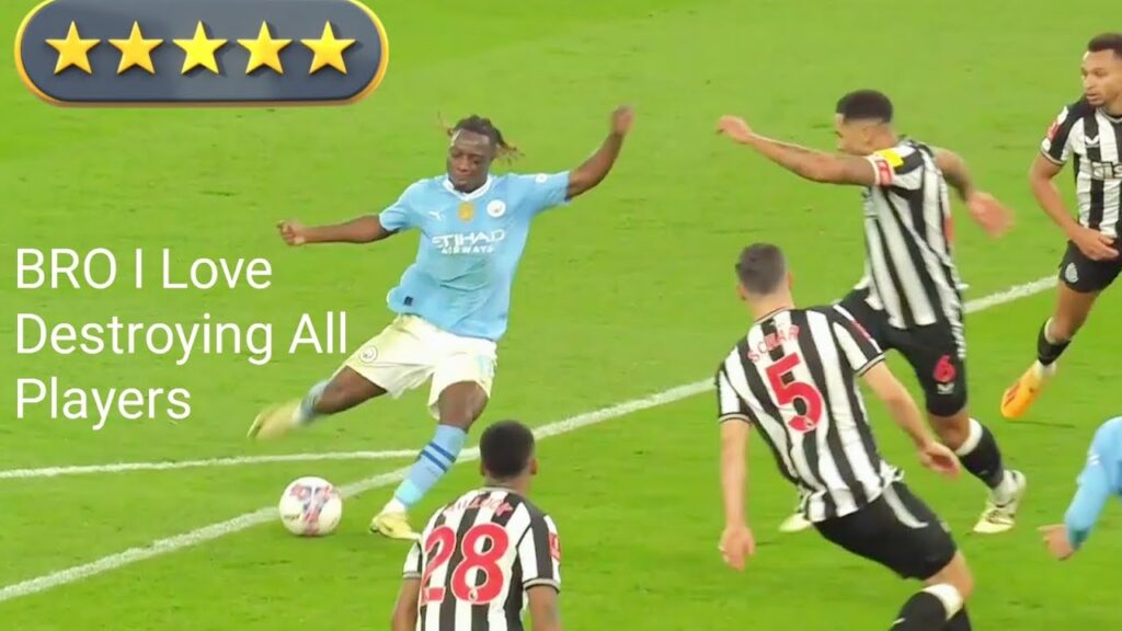 Newcastle United Players Can't Stop Jeremy Doku