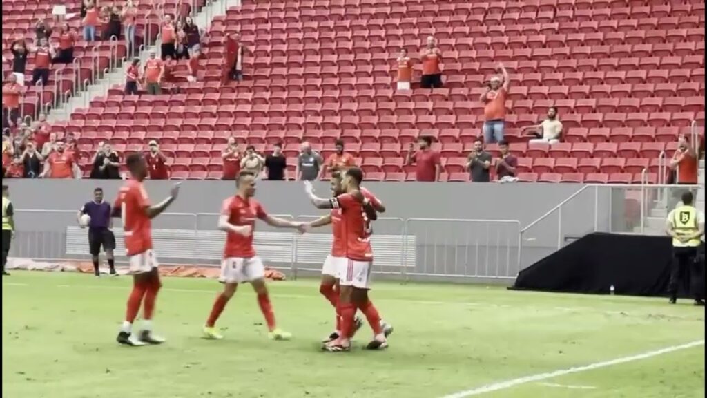 DOBLETE DE ENNER VALENCIA CON EL INTERNACIONAL EN LA COPA DE BRASIL #brasil #ecuador #ennervalencia