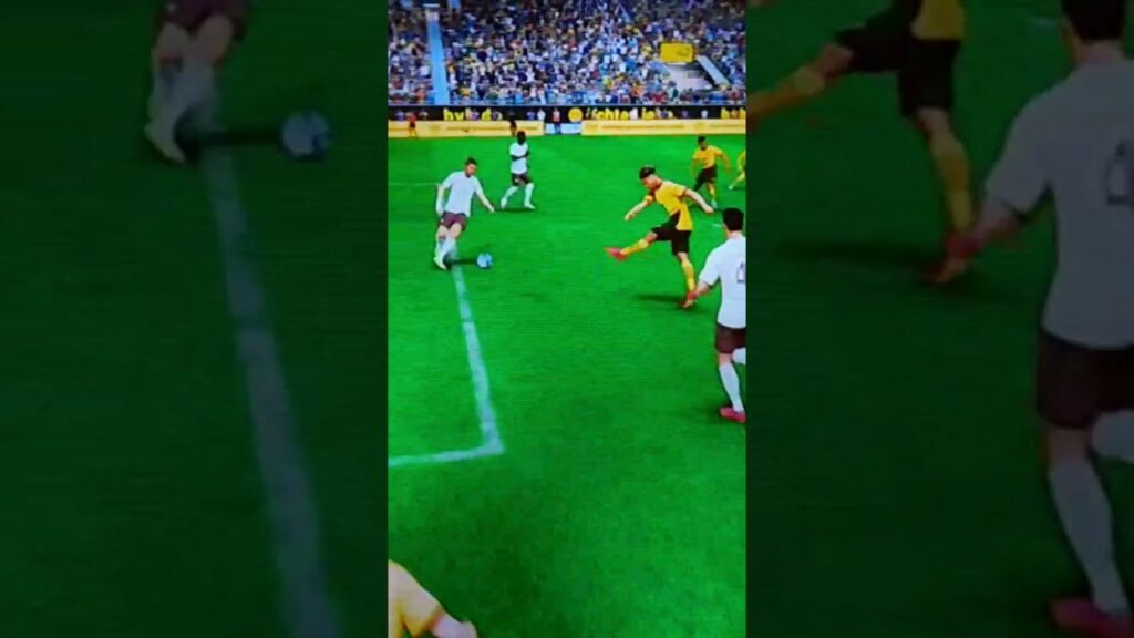 انگار رامین رضاییان گل زد تو سپاهان😂😂