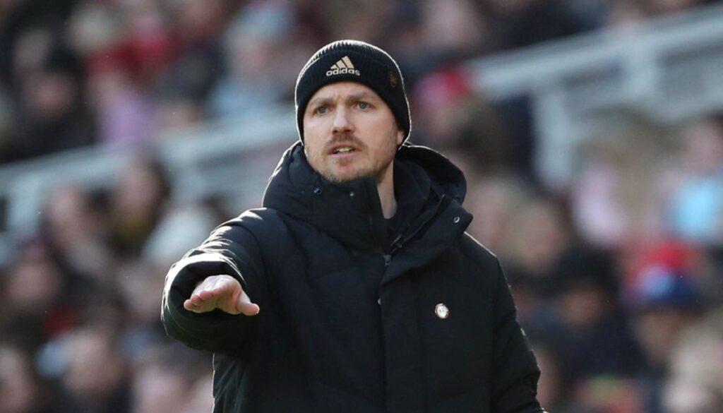 [Tim Stillman] This week’s Arsenal Women Newsletter on whether tactical foundations and principles are strong enough after a starting XI featuring no new signings and nine players at the club when Eidevall was appointed fell to a confusing defeat on Friday evening 👇🏻