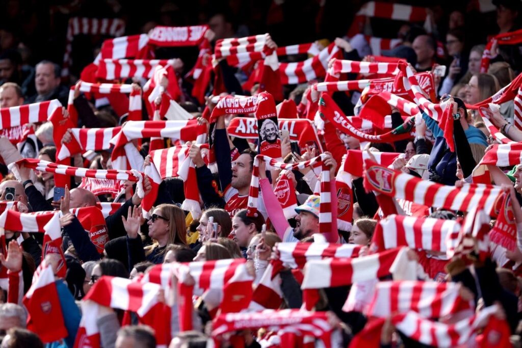 "Only ten men's clubs in the country have attracted larger average crowds" than Arsenal WSL :)