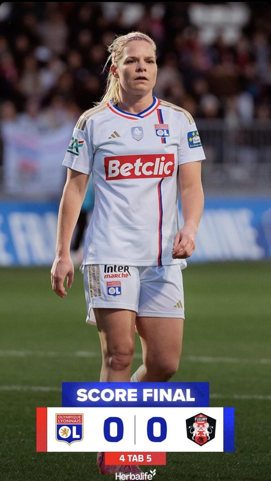 What a shocking result! Lyon are eliminated in the Coupe de France semifinal by Fleury 91 0-0 and 5-4 on penalties!