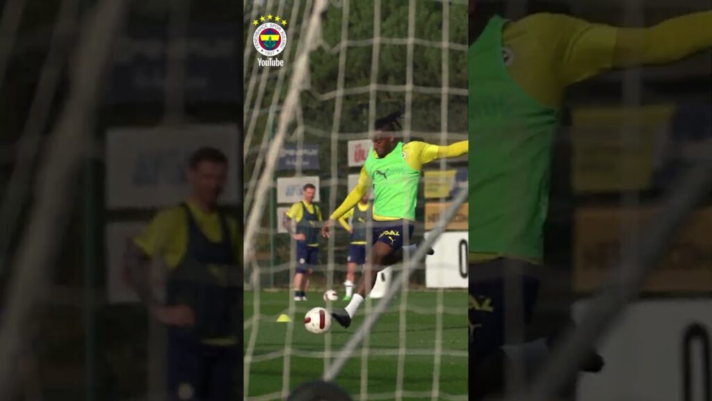 Michy Batshuayi 🎯🤩 #shorts