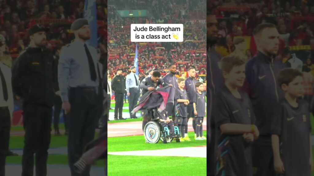 Jude Bellingham giving a young mascot his jacket because he was cold 👏❤️