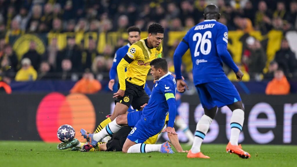 When 39-year-old Thiago Silva bossed defense in the Champions League