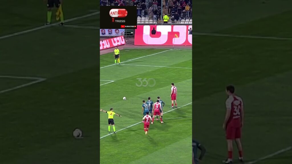 شیطنت عجیب مهدی ترابی در بازی پرسپولیس و شمس آذر قزوین #shorts شیطنت عجیب مهدی ترابی در بازی پرسپولیس و شمس آذر قزوین #shorts