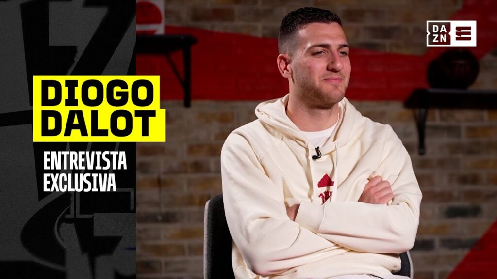 Diogo Dalot confessa que é a sua melhor época no Manchester United, a nível individual