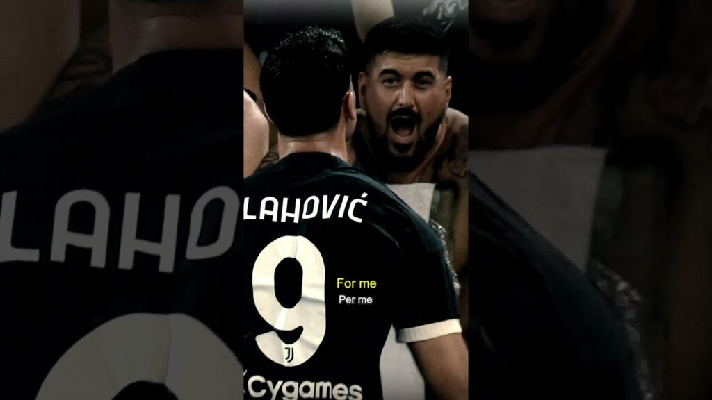 🤖 Dusan Vlahovic 💘 Torino ⚪️⚫️ Campioni del #MadeInItaly