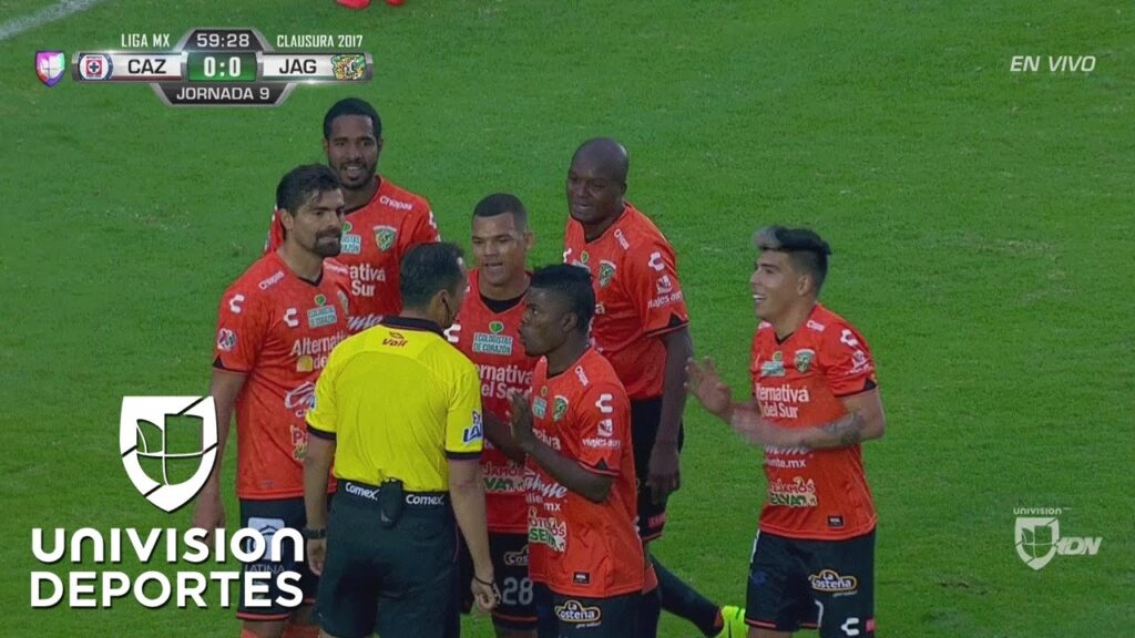 Polémico penal de Moisés Muñoz sobre Ángel Mena