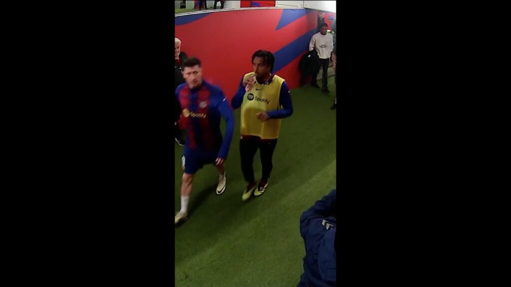 PEDRI old friends reunited 🫂 💛 PEDRI old friends reunited 🫂 💛