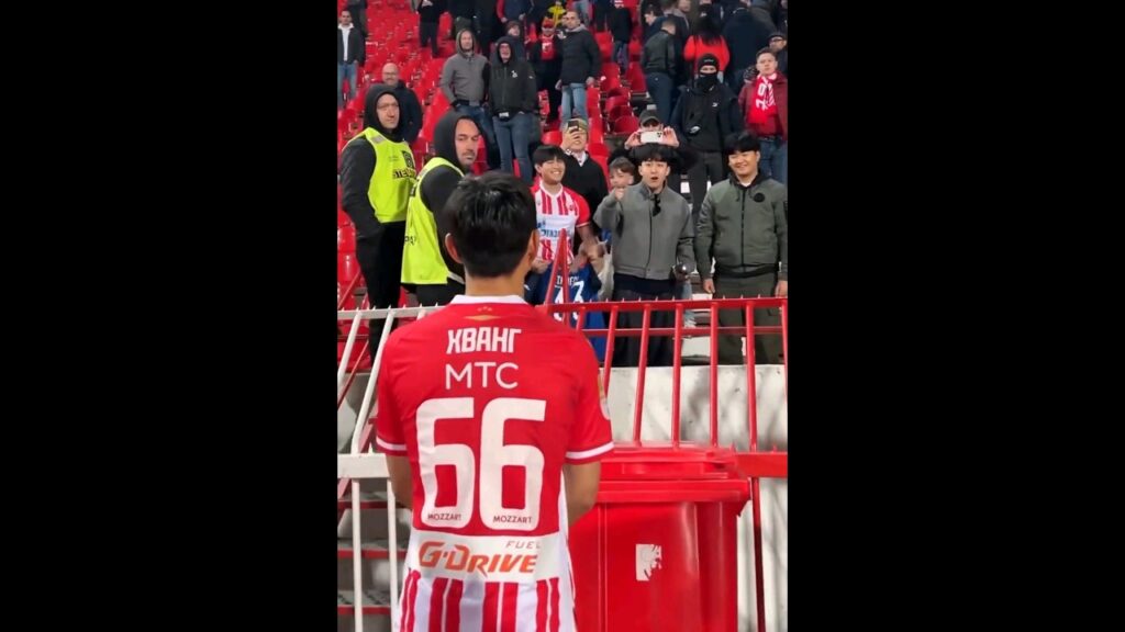 황인범 보러 세르비아까지 온 찐팬들한테 팬서비스 해주는 황인범#shorts