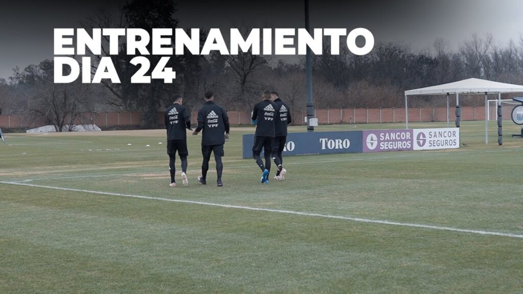 #SelecciónMayor ¡Entrenamiento matutino! Los trabajos del día comandados por Lionel Scaloni.