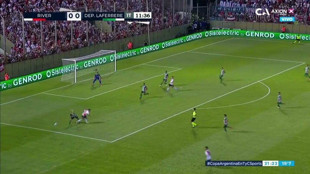 River vs. Laferrere: la atajada de Franco Armani