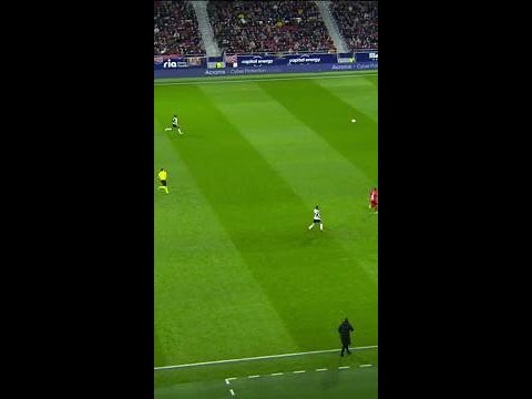 Yunus Musah haciendo feliz al valencianismo! 🤗 🥰  #shorts #laligaeasports #valenciacf #musah