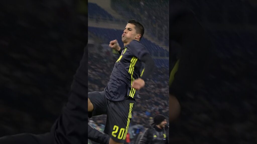 João Cancelo’s unique goal with Juventus ✨