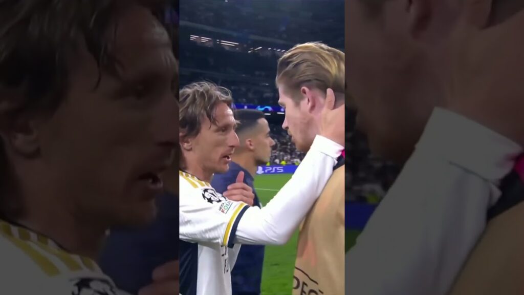 Kevin De Bruyne asked Luka Modric for his shirt at full-time 🤝👀