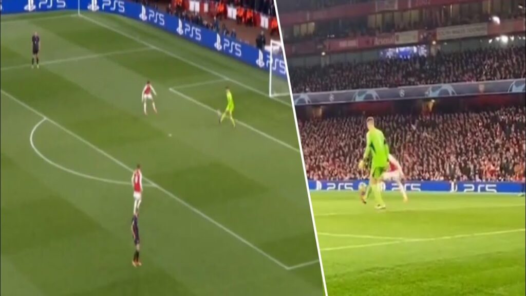 Wonder what goes through Manuel Neuer’s head sometimes, what a man !!😁 | Arsenal vs Bayern munich