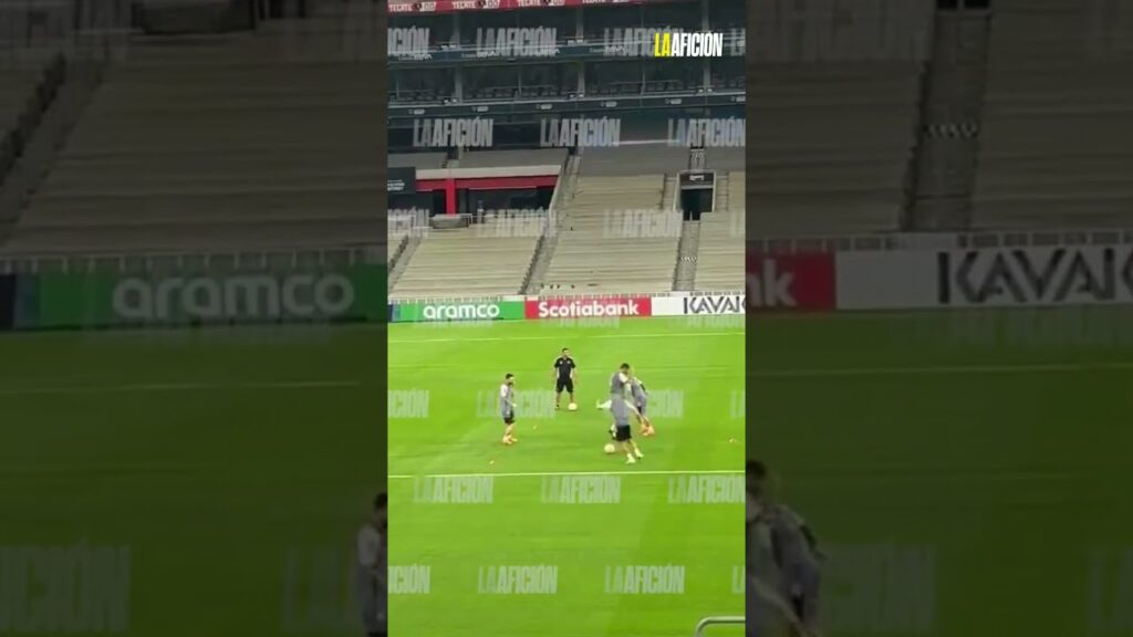 Messi, Luis Suárez, Jordi Alba y Sergio Busquets entrenan juntos en el Gigante de Acero