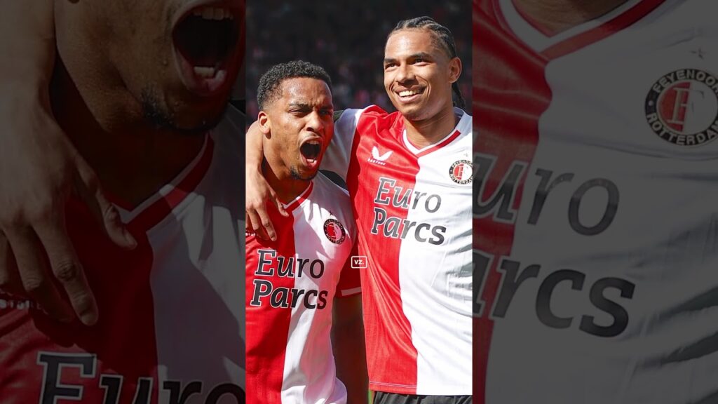 Of Quinten Timber medelijden heeft met Kenneth Taylor? 😂 #ajax #feyenoord #voetbal