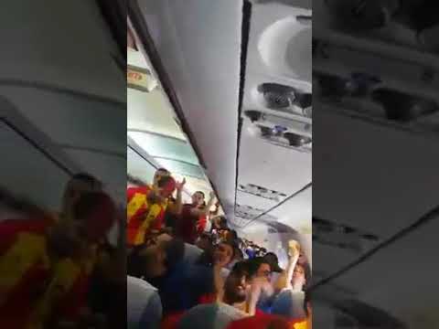 في أي بلاصة في العالم تلقانا مع الترجي ❤ ربي يبقي علينا الستر