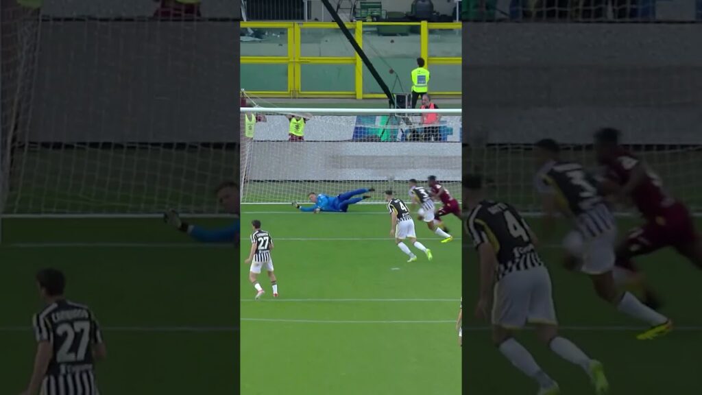 Wojciech Szczesny is a WALL  #juventus #football