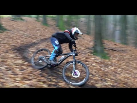 Railing ruts, nailing nuts - Windhill BikePark - Chris Gunter