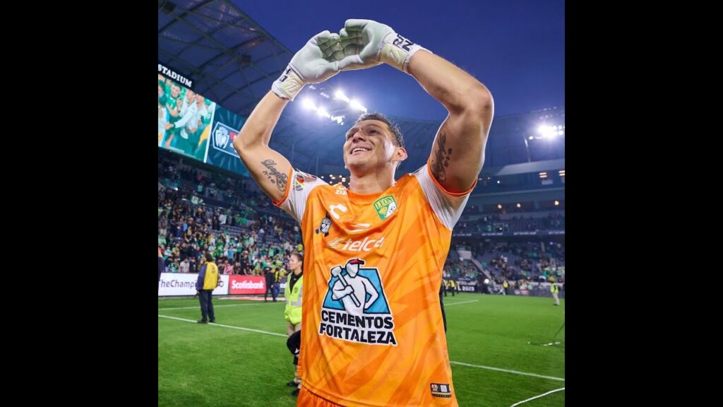 Rodolfo Cota 🧤 cumple 400 partidos en Primera División Rodolfo Cota 🧤 cumple 400 partidos en Primera División