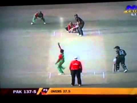 SHAHID AFRIDI vs SHAKIB AL HASAN FIGHT 3RD ODI 2011   YouTube