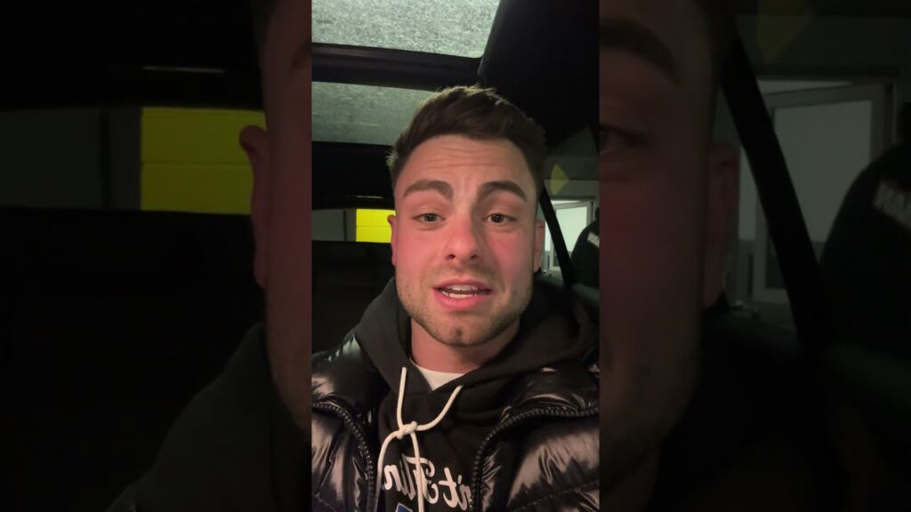 Gregor Kobel: Was für knapp 😂😂 #bvb #championsleague #kobel #viral