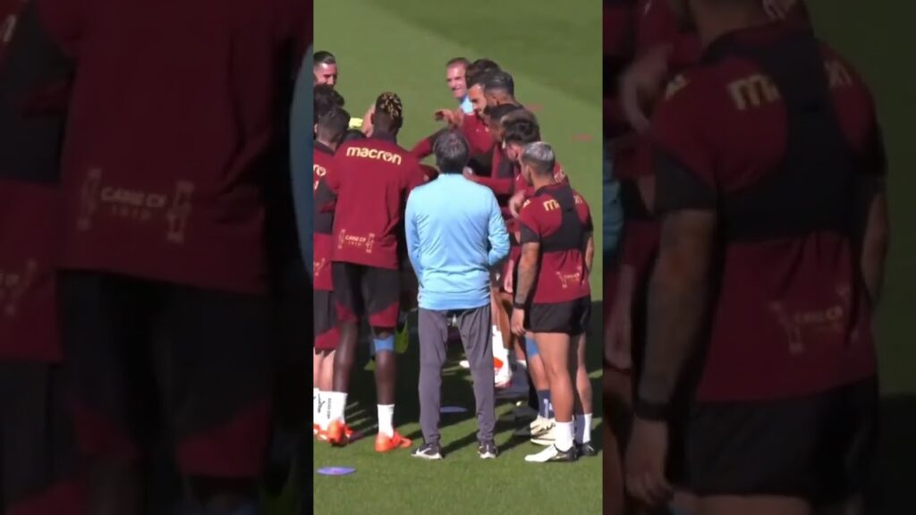 💛🔙 Volvió Maxi Gómez y no podía faltar su regalo #cádiz #training #football #soccer #sport #laliga