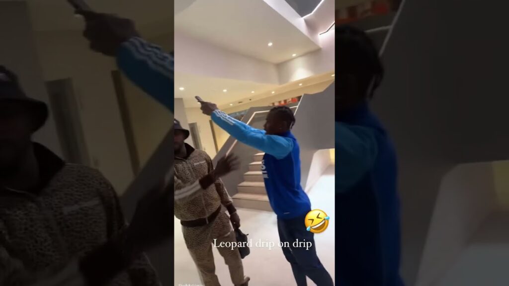 🇬🇭 Issahaku always disturbing Senior Man 🇳🇬 Kelechi 🤣🤣🤣🤣