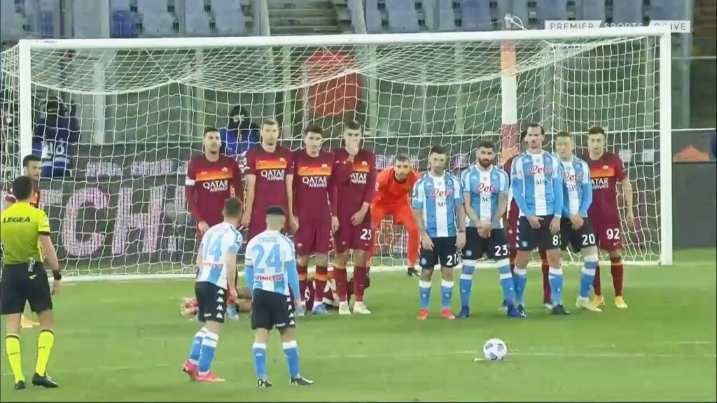 Mertens does it again! Wonderful free kick! | Dries Mertens v Roma