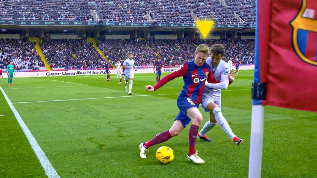 Frenkie De Jong is the Classiest Player