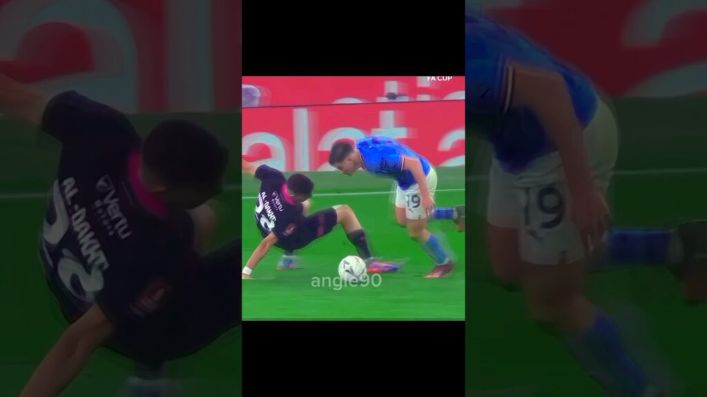 Julian Alvarez is scary 🥶🥶🥶#shorts