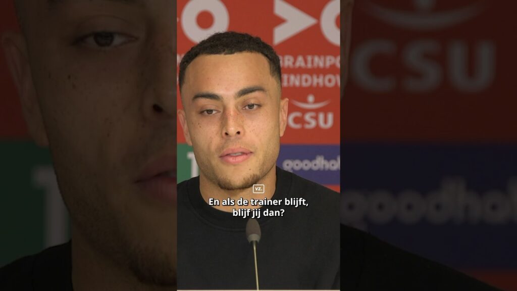 Zou Bosz willen dat Dest blijft? 🤪👇Moet Sergiño Dest blijven bij PSV? 👀