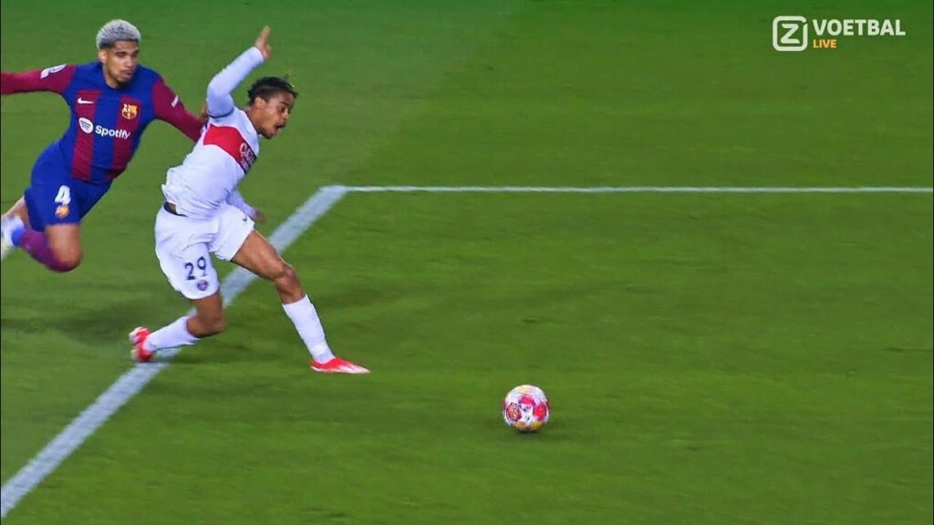 🤯Ronald Araujo Straight Red Card vs PSG - Barcelona vs PSG Highlights