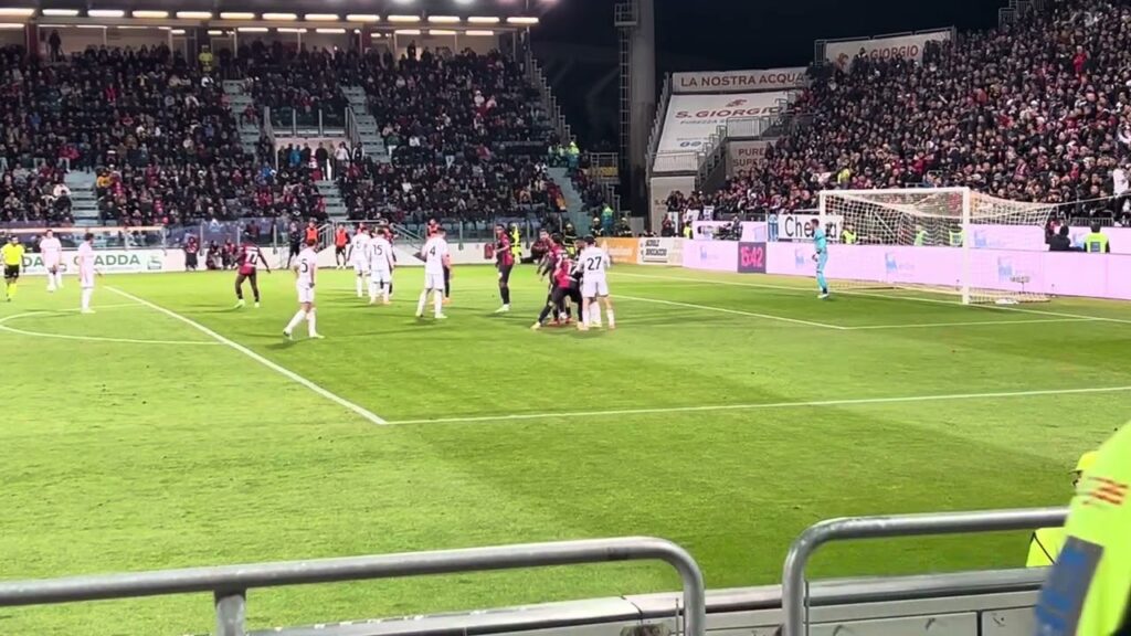 CAGLIARI 2-2 JUVENTUS - GOAL LIVE VLAHOVIC