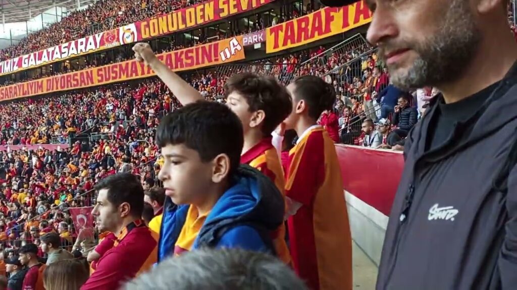 Adanmış Hayatların Umudu Şanlı Galatasaray