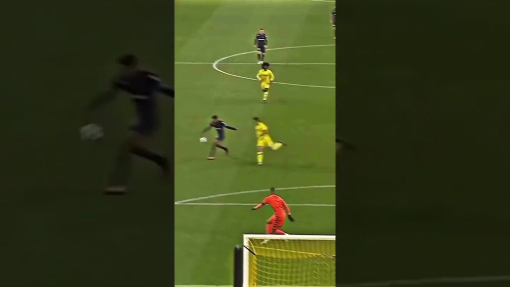 azzedine ounahi goal  avec marseille