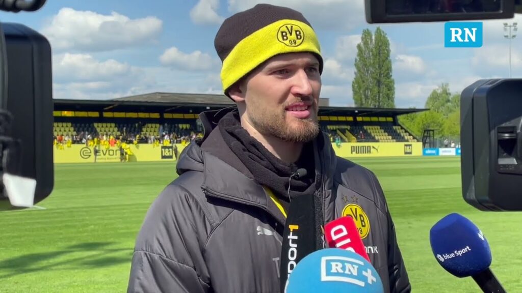 BVB-Torhüter Gregor Kobel: "Schlotti, Mats und Nici machen einen super Job"